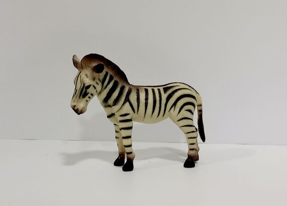 Животные дикие Q9899-297 Animal Model, 1 штука (6902299130168) Зебра Вид 4