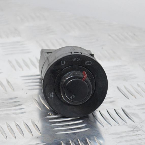 Перемикач світла фар Seat Arosa 1997-2004 Вмикач кнопка світла фар Сеат Ароса 6H0941531D