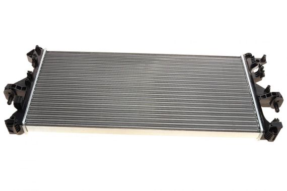 Радиатор охлаждения Citroen Jumper Fiat Ducato Peugeot Boxer 2.0HDi 11- 17002453