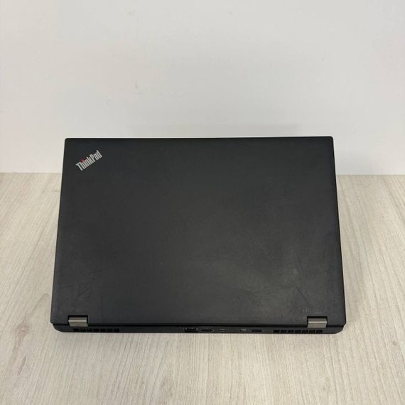 Мобильная рабочая станция Б-класс Lenovo ThinkPad P52 / 15.6" (1920x1080) IPS / Intel Core i7-8850H (6 (12) ядер по 2.6 - 4.3 GHz) / 16 GB DDR4 / 256 GB SSD M.2 / nVidia Quadro P1000, 4 GB GDDR5, 128-bit / WebCam б/у | Зображення 6