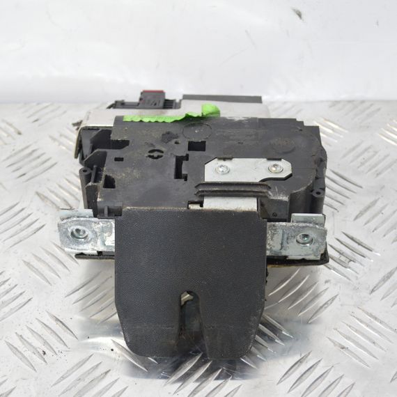 Замок кришки багажника Opel Vectra C 2002-2008 Замок дверей багажника Опель Вектра Ц 24467824