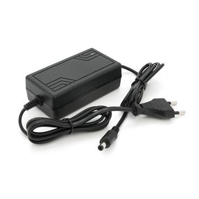 Зарядний пристрій для акумуляторів LiFePO4 12V(14,6V),4S,1,5A, штекер 5.5*2.5, з індикацією