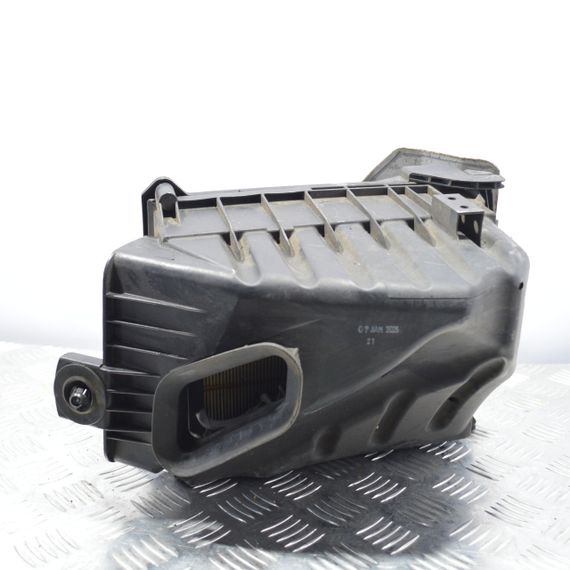 Корпус повітряного фільтра 2.0 TFSI Audi A4 B7 2004-2008 Корпус фільтра повітря Ауді а4 б7 03G133835A | Зображення 4