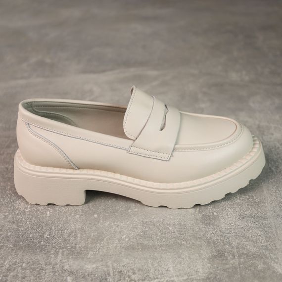 Лофери жіночі шкіряні 588239 Молочні 37 38 39 40 41