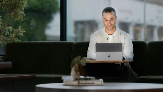 Планшет Microsoft Surface Pro 10 13” PS Touch ZEA-00001 | Зображення 2