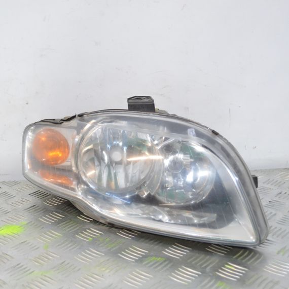 Фара передня права Audi A4 B7 2004-2008 жовтий поворот Ауді а4 б7 8E0941004AJ