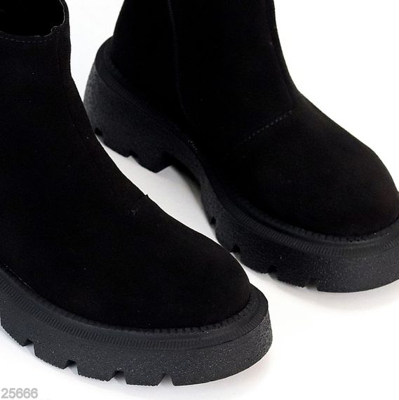 Шикарні зимові лаконічні чорні черевики натуральна замша | Зображення 1