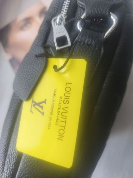 Стильна шкіряна сумка месенджер Louis Vuitton black | Зображення 3