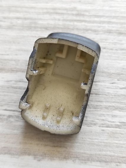 Накладка кнопка склопідйомника права VW Crafter крафтер | Зображення 3