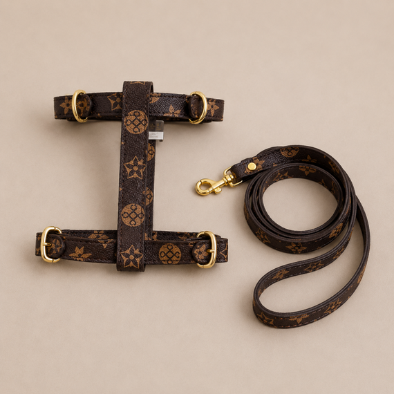 Брендовая шлея и поводок для собак LOUIS VUITTON с цветами,  коричневый
