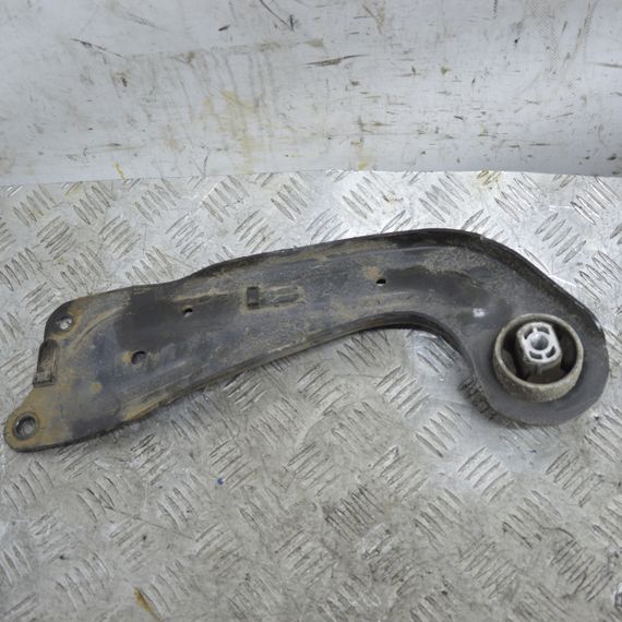 Важіль задньої підвіски правий Skoda Octavia Superb 2004-2024 Важіль підвіски задній поздовжній Шкода 5Q0505226C | Зображення 1