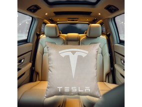 Авто Подушка c вишивкою логотипу марки ТеслаTesla бежевий автомобілісту 03772