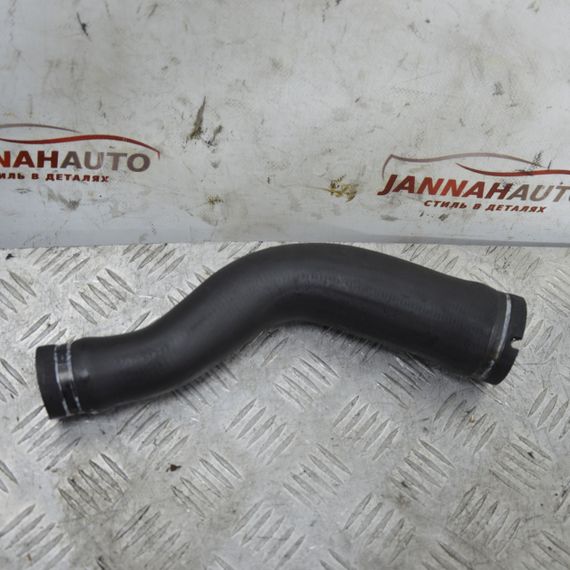 Патрубок інтеркулера 1.3 D/JTD Fiat Doblo 2000-2024 Трубка системи охолодження Фіат Добло 51757918