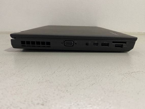Ноутбук Б-класс Lenovo ThinkPad T440p / 14" (1920x1080) TN / Intel Core i7-4600M (2 (4) ядра по 2.9 - 3.6 GHz) / 8 GB DDR3 / 240 GB SSD / Intel HD Graphics 4600 б/у | Зображення 3