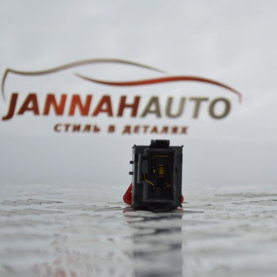 Кнопка аварійки Volkswagen Transporter T5 2003-2009 Фольксваген Транспортер Т5 6Y0953235 | Зображення 1