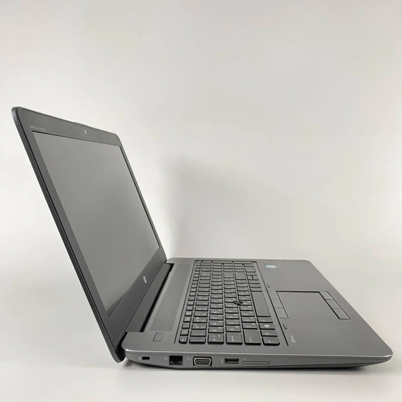 Мобільна робоча станція Б-клас HP zBook 15 G3 / 15.6" (1920x1080) IPS / Intel Core i7-6820HQ (4 (8) ядра по 2.7 - 3.6 GHz) / 16 GB DDR4 / 256 GB SSD / nVidia Quadro M2000M, 4 GB GDDR5, 128-bit / WebCam / TouchID б/в + Подарунок Бездротова миша / USB | Зображення 3