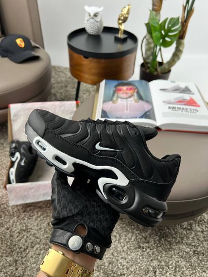 Кросівки Air Max Tn Plus Black White весна / літо / осінь В3330 37 23.5 см | Зображення 6