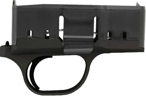 Корпус магазина для карабінів Blaser R8. Матеріал – пластик/ легкосплавний метал. Колір – чорний.