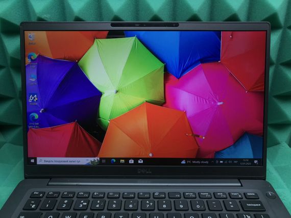 Ультрабук Б-клас Dell Latitude 7400 / 14" IPS / Core i5-8365U (4(8) ядра по 1.6-4.1GHz) / 8GB DDR4 / 256GB SSD M.2 / UHD Graphics 620 / WebCam / USB 3.1 / HDMI / Win 10 б/в | Зображення 2