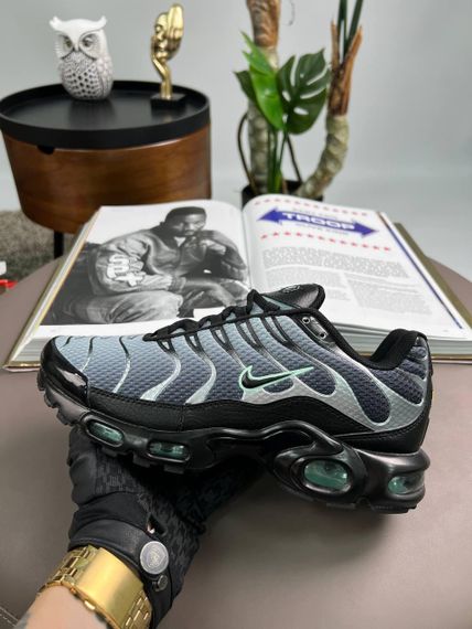 Чоловічі кросівки Air Max Plus New Black Grey Silver , В'єтнам 44 28 | Зображення 3