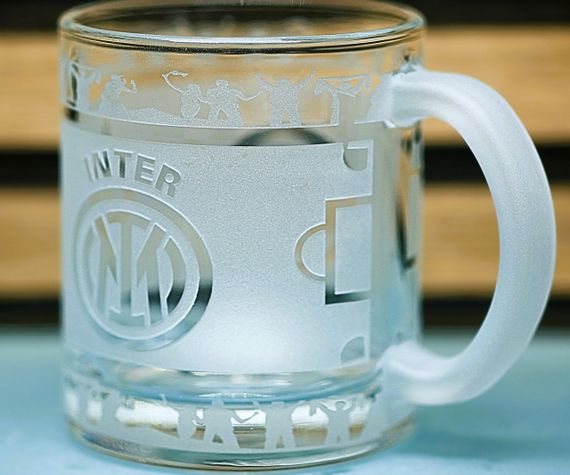 Скляна чашка 320 мл ФК Internazionale Milano Інтер  з гравіюванням подарунок для фаната  футбольна кружка | Зображення 3