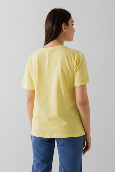 Футболка жіноча патріотична On me 2310 L Жовтий (2000990413857) | Зображення 5