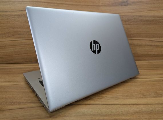 Ультрабук HP ProBook 640 G4 / 14" (1920x1080) IPS / Intel Core i5-8250U (4 (8) ядра по 1.6 - 3.4 GHz) / 8 GB DDR4 / 256 GB SSD / Intel UHD Graphics 620 / WebCam / Fingerprint / Windows 10 б/в + Подарунок Бездротова миша / USB | Зображення 5