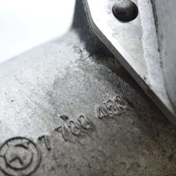 Корпус масляного фільтра BMW E60 E61 3.0 TDI 2003-2010 БМВ е60 е61 7788453 | Зображення 3