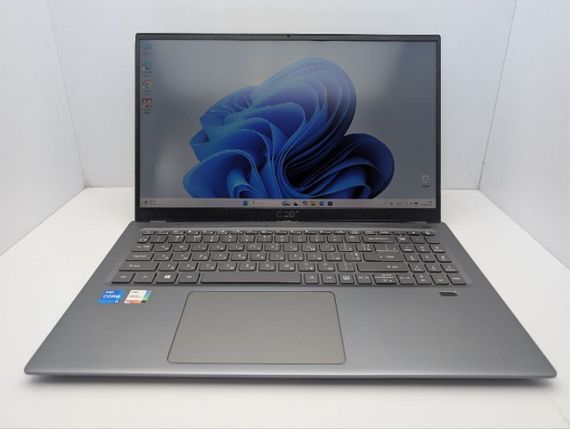 Ультрабук Acer Swift SF316-51 / 16.1" (1920x1800) IPS / Intel Core i5-11300H (4 (8) ядер по 4.4 GHz) / 16 GB DDR4 / 512 GB SSD / Intel Iris Xe Graphics / WebCam / Fingerprint б/в | Зображення 1