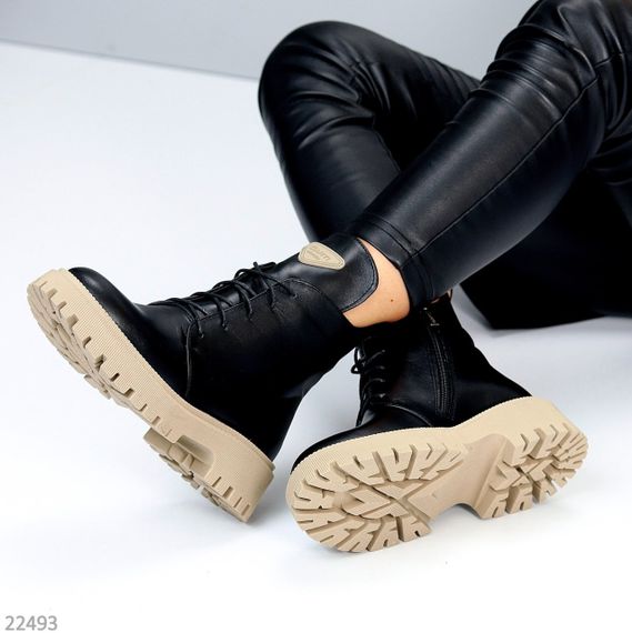 Крутые повседневные черные ботинки натуральная кожа на бежевой подошве | Зображення 2