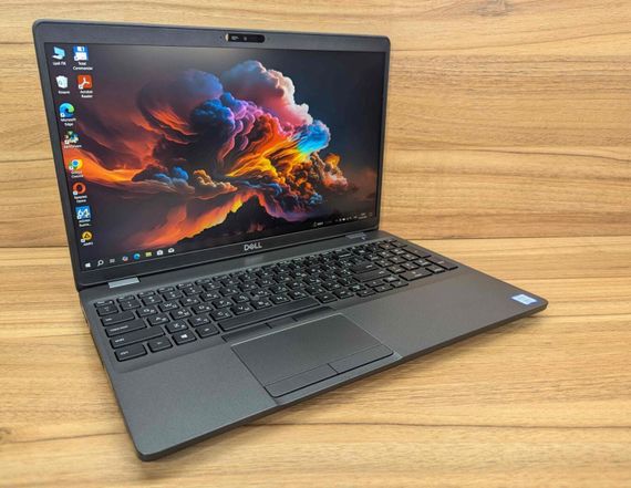 Ультрабук Dell Latitude 5500 / 15.6" (1920x1080) IPS / Intel Core i7-8665U (4 (8) ядра по 1.9 - 4.8 GHz) / 16 GB DDR4 / 512 GB SSD / Intel UHD Graphics / WebCam / HDMI / Windows 10 б/у + Подарок Беспроводная мышь / USB | Зображення 3
