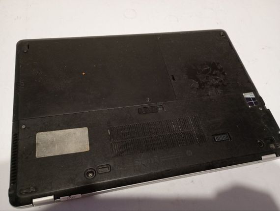 Ультрабук Б-клас HP EliteBook Folio 9480m / 14" (1366x768) TN / Intel Core i5-4310U (2 (4) ядра по 2.0 - 3.0 GHz) / 8 GB DDR3 / 180 GB SSD / Intel HD Graphics 4400 / WebCam б/в | Зображення 5