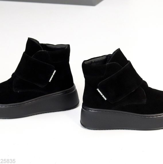 Модные замшевые зимние черные прошитые ботинки на платформе | Зображення 2