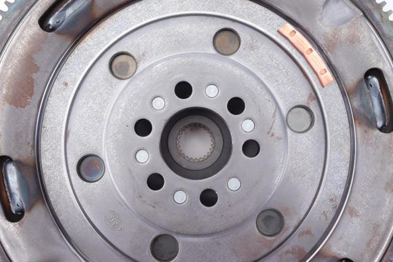 Демпфер зчеплення Audi A6 2.0 TDI 04-11 100 103 125kw BNA, BRF,BLB, BRE, CAHA, CAGB 415 0623 08 | Зображення 3