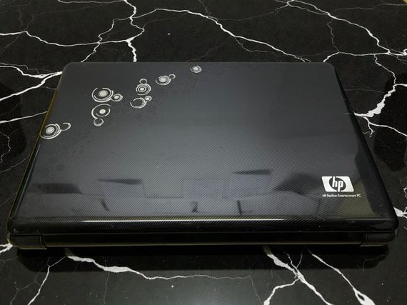 Ноутбук Б-класс HP Pavilion dv6 / 15.6" (1366x768) TN / Intel Core i5-540M (2 (4) ядра по 2.53 - 3.07 GHz) / 8 GB DDR3 / 500 GB HDD / nVidia GeForce GT 230M, 1 GB GDDR3, 128-bit / АКБ не держит б/у | Зображення 3