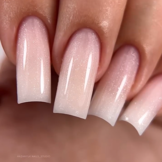 Гель для нарощення нігтів Valeri Builder Gel №19 (молочний беж з шимером) 15мл