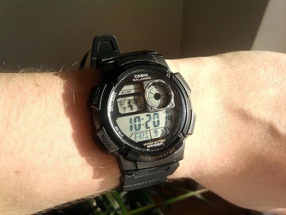 Электронные спортивные часы наручные мужские оригинальные Casio Collection AE-1000W-1BVEF | Зображення 5