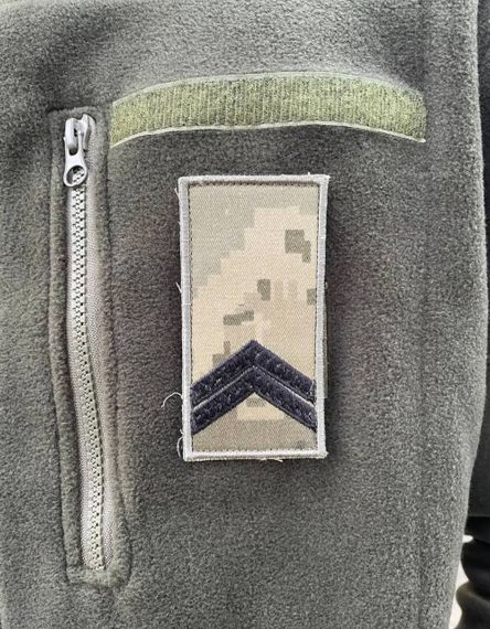 Погон ЗСУ Молодший сержант Піксель