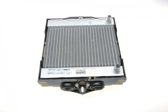 Радіатор охолодження BMW 5 F10 7 F01-F04 08-16 N20 N54 N55 N57 CR 922 000P