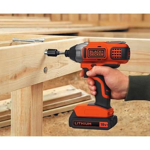 Шуруповерт ударний акумуляторний безщітковий BLACK+DECKER BDCIM18N | Зображення 2