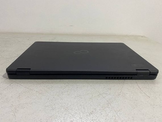 Нетбук Fujitsu LifeBook U728 / 12.5" (1920x1080) IPS / Intel Core i5-7200U (2 (4) ядра 2.5 - 3.1 GHz) / 8 GB DDR4 / 256 GB SSD / Intel UHD Graphics 620 / WebCam б/у | Зображення 6