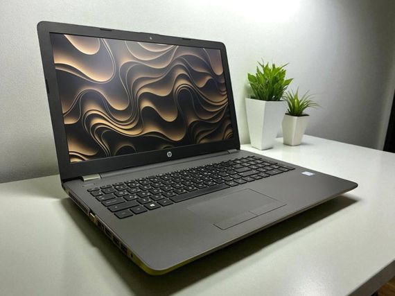 Ноутбук Б-клас HP 250 G6 / 15.6" (1920x1080) TN / Intel Core i3-6006U (2 (4) ядра по 2.0 GHz) / 8 GB DDR4 / 120 GB SSD / Intel HD Graphics 520 / WebCam б/в | Зображення 8