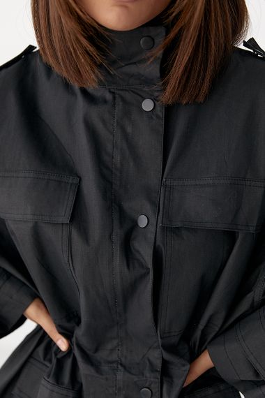 Подовжена жіноча вітрова куртка - чорний цвет, M (є розміри) | Зображення 3