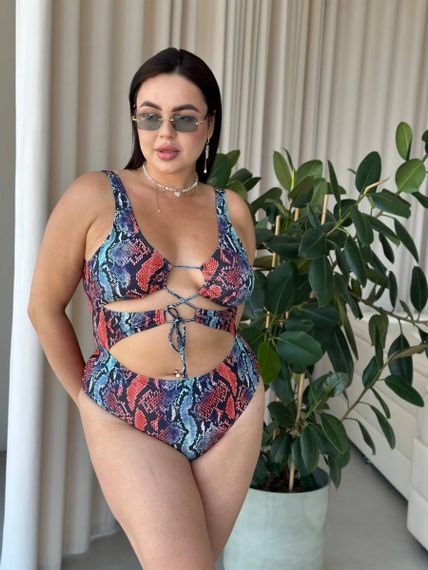 Яскравий суцільний купальник  PLUS SIZE