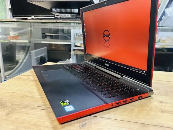 Ноутбук Dell Inspiron 15 7567 15.6" IPS i7 7700HQ/16Gb/SSD+HDD/GTX 1050Ti 4Gb Б/В | Зображення 1