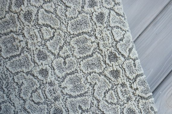 Жакардовий чохол на диван + 2 крісла Stone з спідницею кремово-сірий | Зображення 2