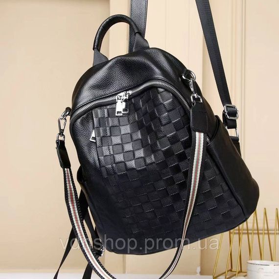 Кожаный женский рюкзак с тиснением 25х30х11, сумка наплечная с шахматным узором, черная | Зображення 2
