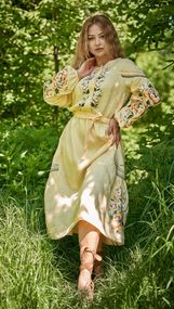 Платье  вышиванка  лен миди