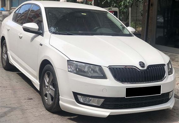 Передняя Lip накладка DPT V-1 (2013-2017, черный глянец) для Skoda Octavia III A7 | Зображення 1