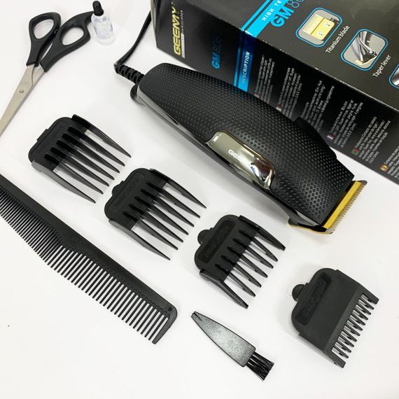 Электрическая аккумуляторная машинка для стрижки, Подстригательная машинка, Электромашинка для волос QC-31 | Зображення 4